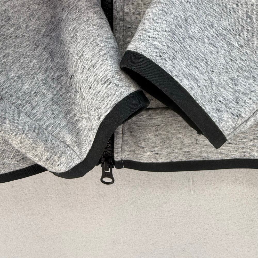 Nike Sportswear Women's M Tech-Fleece Full-Zip Hoodie-Grey Heather Black EUC - Picture 4 of 11